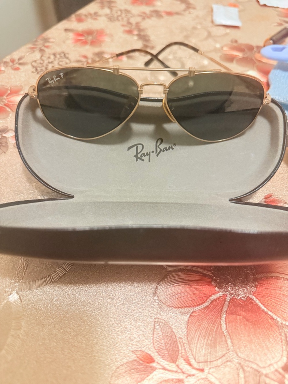 Ray-Ban Gold Frame Sunglasses with Green Lenses
